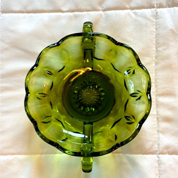 Vintage Anchor Hocking green glass candy dish - Picture 1 of 4